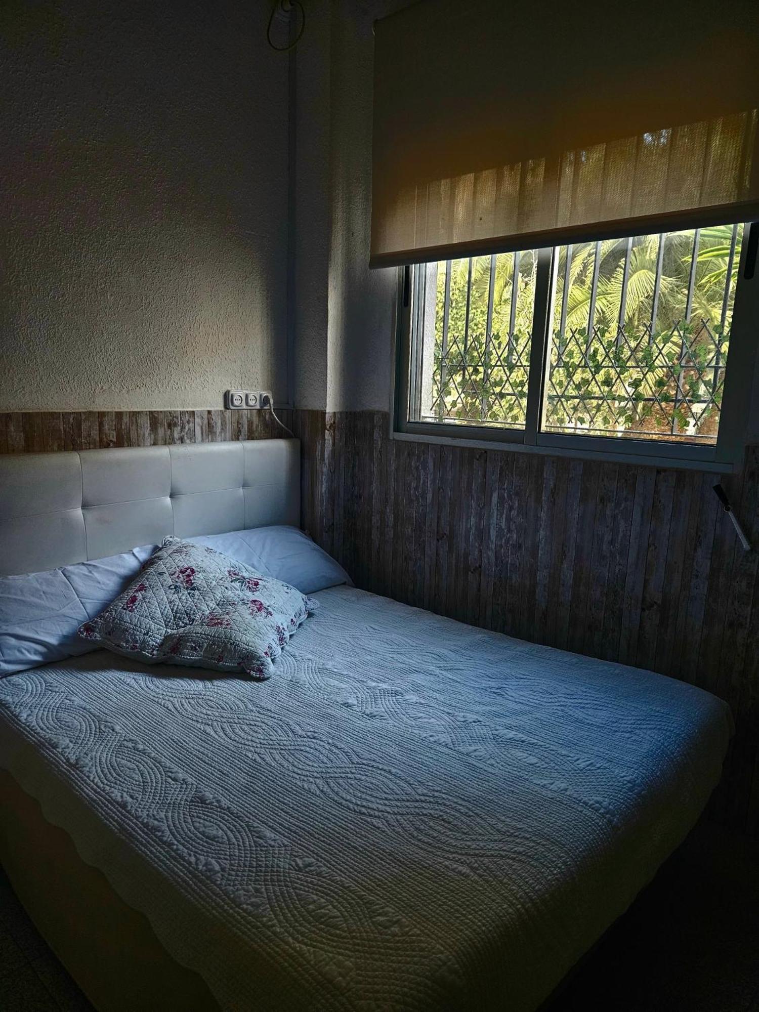 Habitacion En Casa De Familia "Valenciabonita" Экстерьер фото