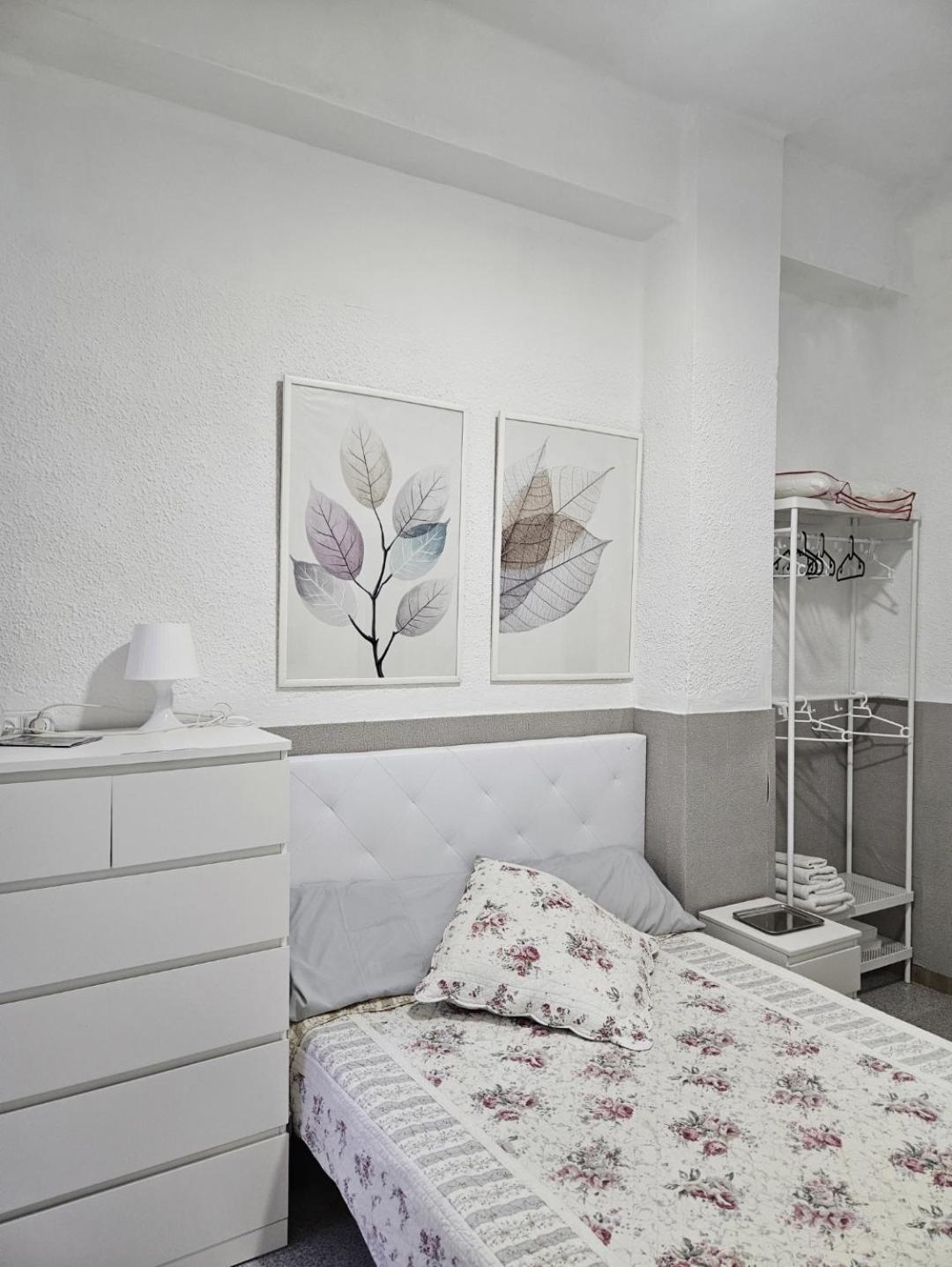 Habitacion En Casa De Familia "Valenciabonita" Экстерьер фото